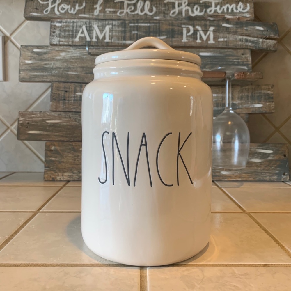 Rae Dunn SNACK CANISTER
